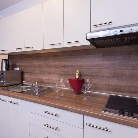 Apartman City Lani *