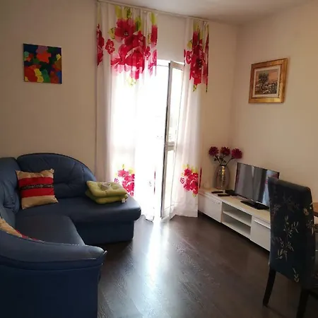City Lani Διαμέρισμα